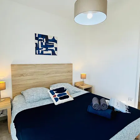 Mini-villa Dans Avec Piscine T2 Apartmán *